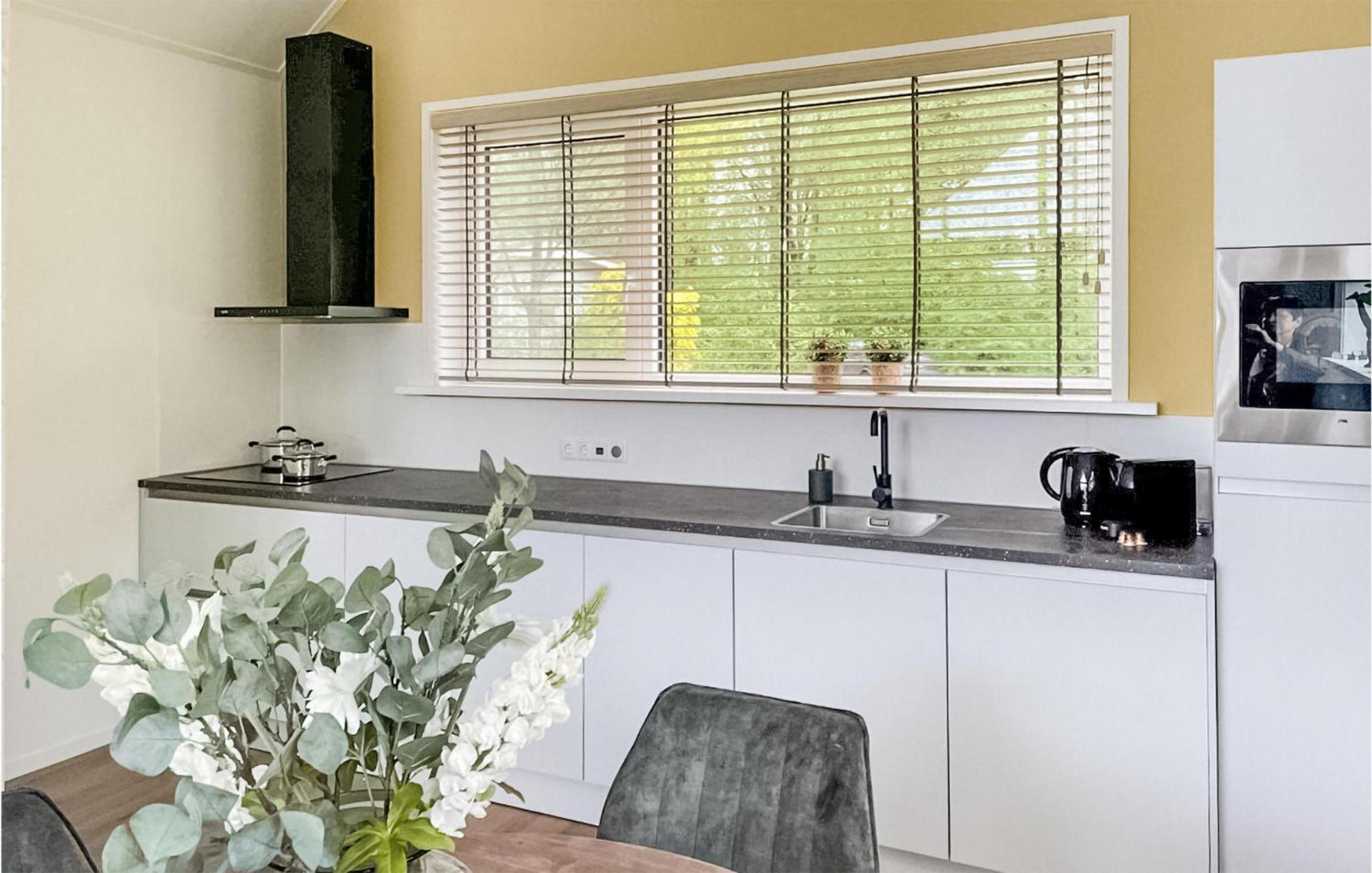 Cozy Home In Oosterwolde With Sauna Luaran gambar