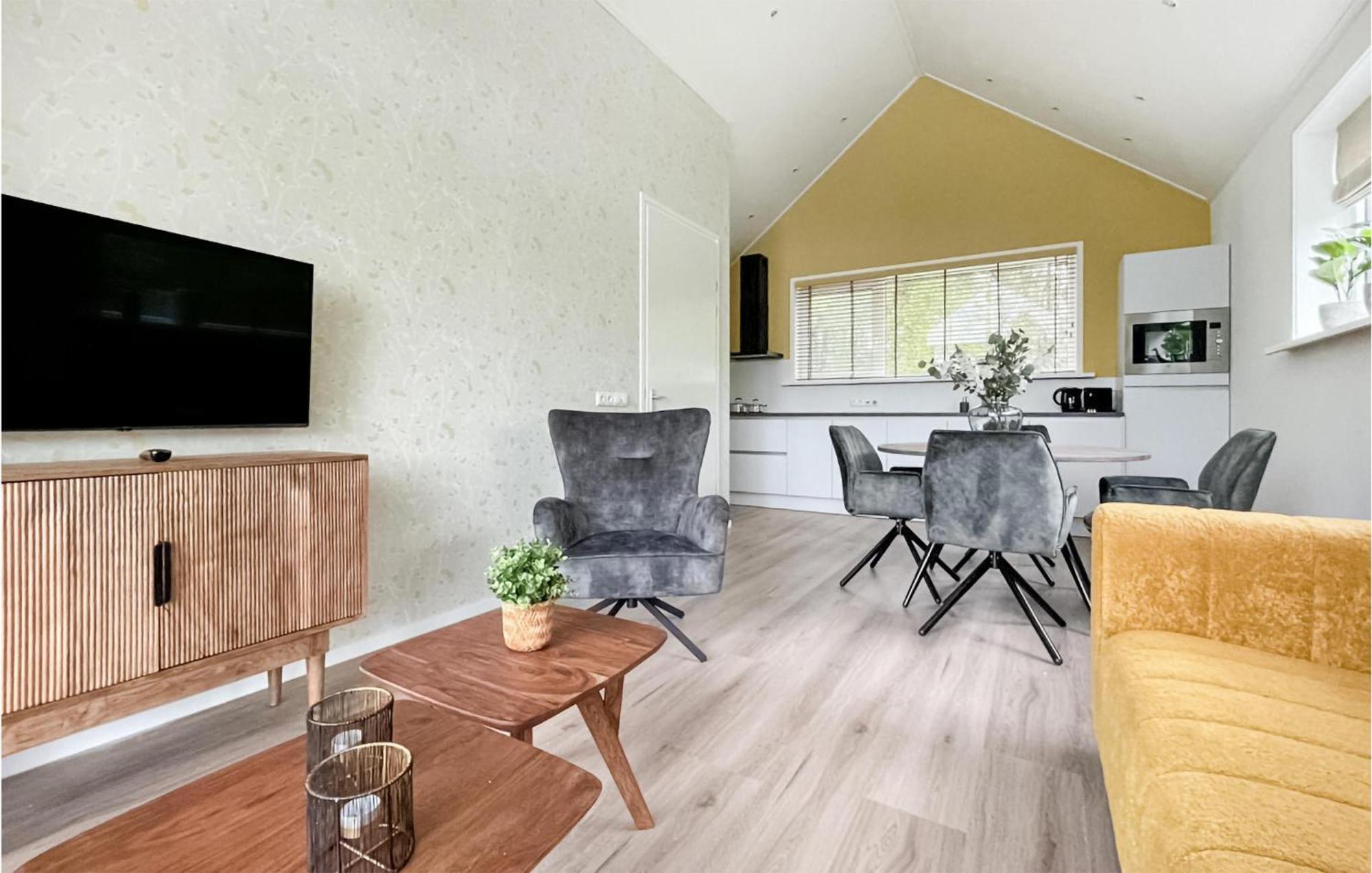 Cozy Home In Oosterwolde With Sauna Luaran gambar