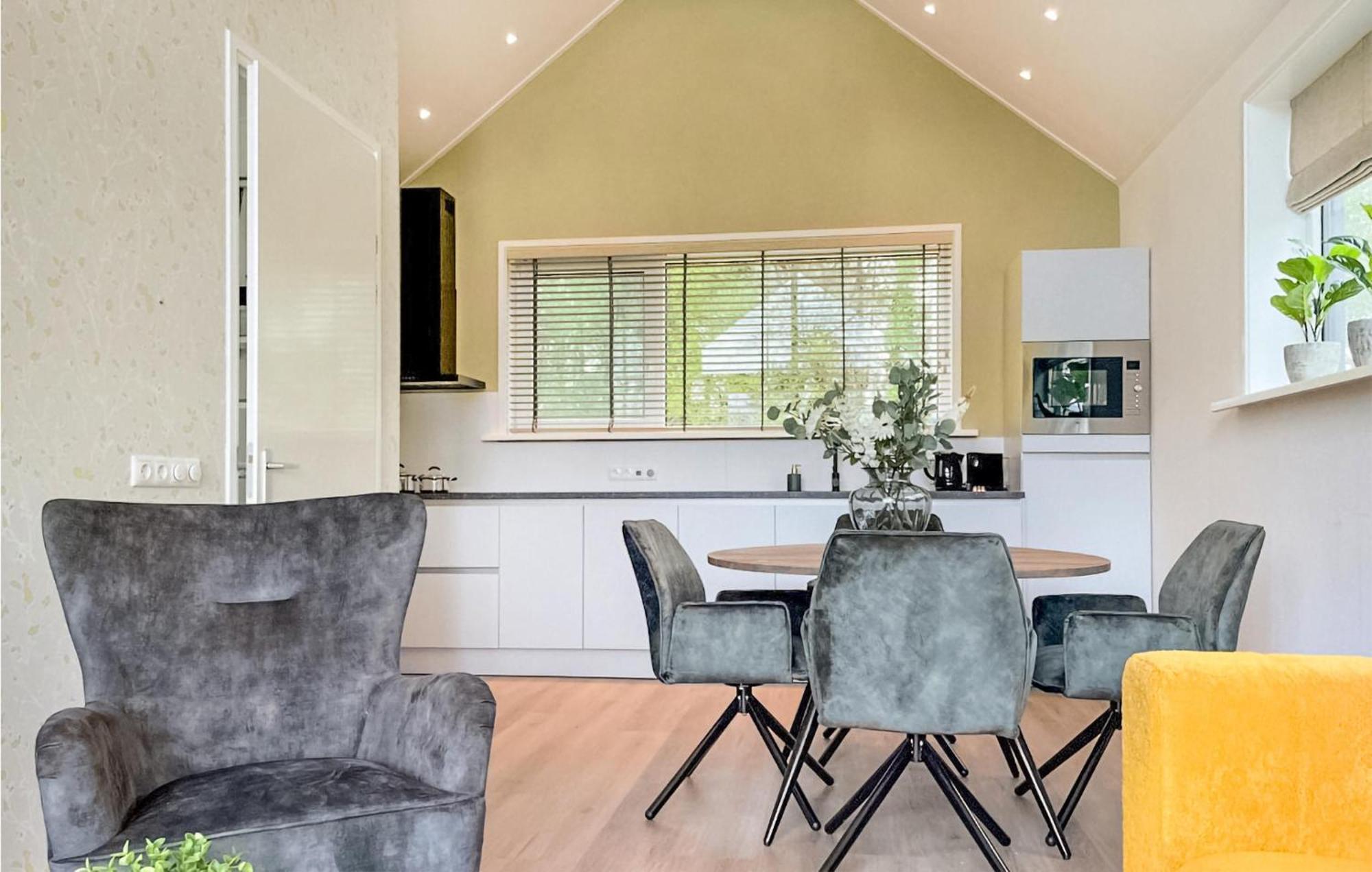 Cozy Home In Oosterwolde With Sauna Luaran gambar